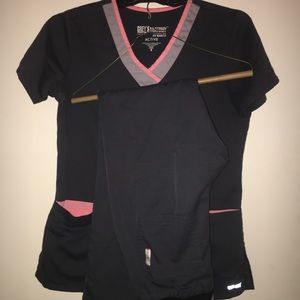 Greys anatomy active wear scrub top and bottom
